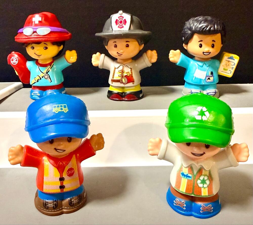 Fisher Price Little People Community Helpers set 1